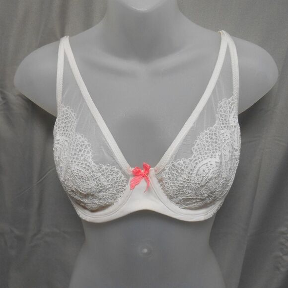 Victorias Secret Bra 32DD Ivory Underwire NWOT - Picture 1 of 3